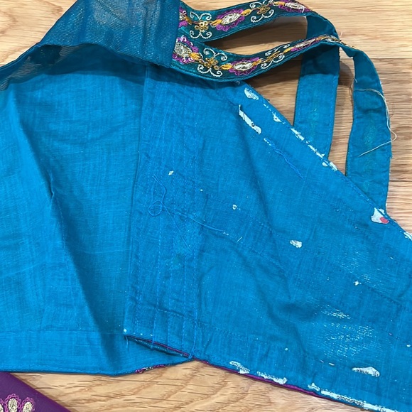 Indian Sari with matching blouse - Picture 5 of 6